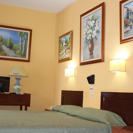 לאס פאלמס דה גראן קנאריה Hotel Olympia מראה חיצוני תמונה