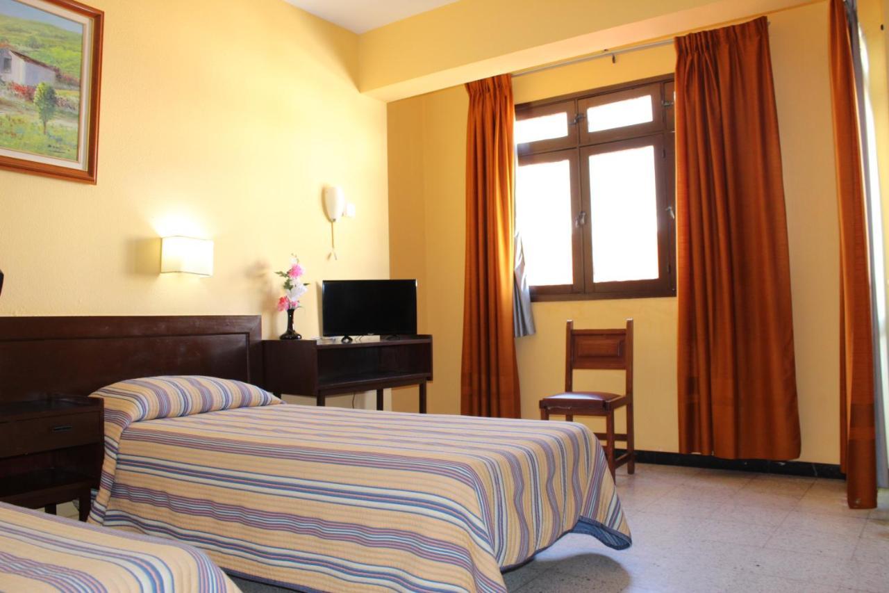 לאס פאלמס דה גראן קנאריה Hotel Olympia מראה חיצוני תמונה