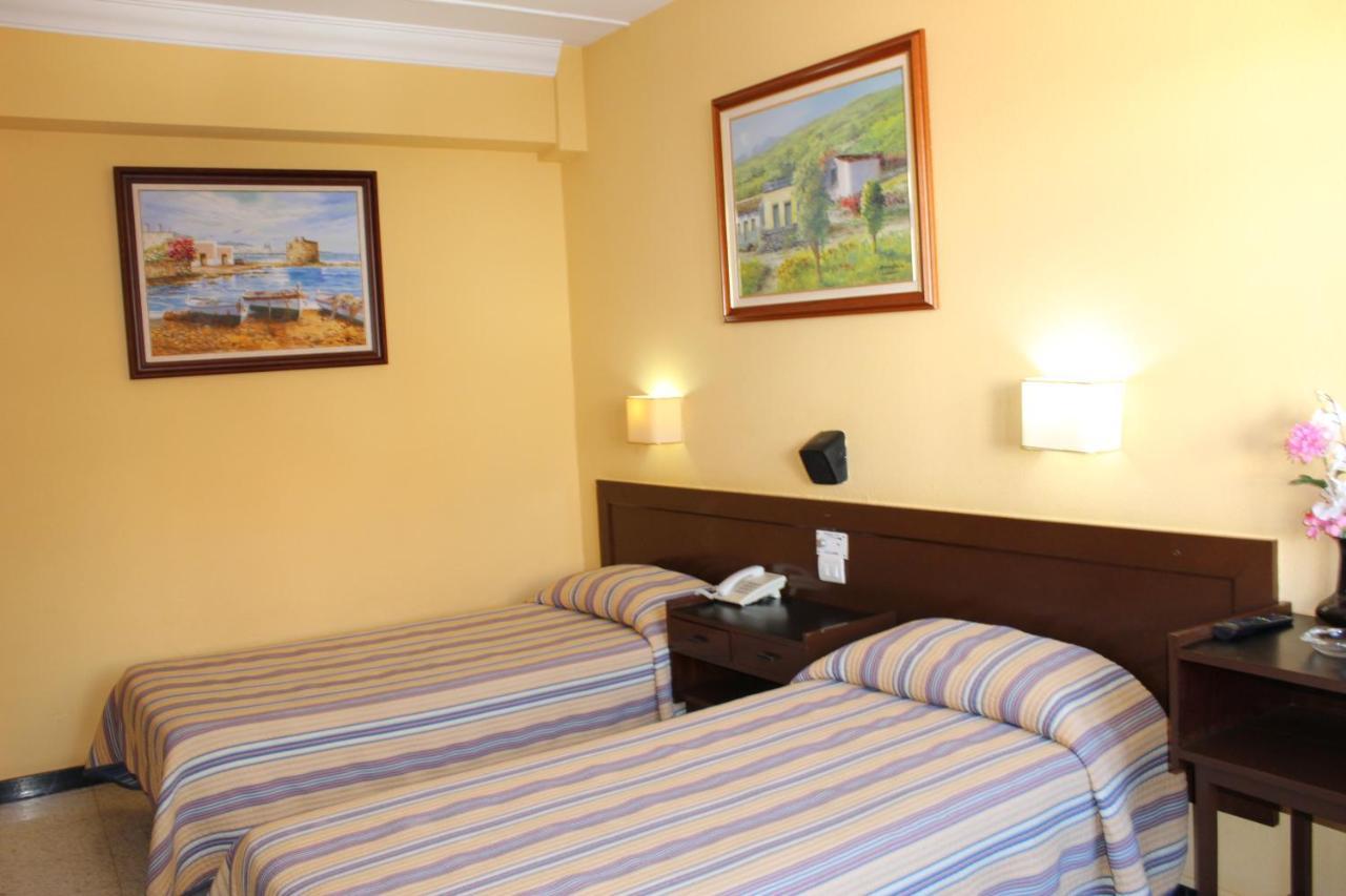 לאס פאלמס דה גראן קנאריה Hotel Olympia מראה חיצוני תמונה