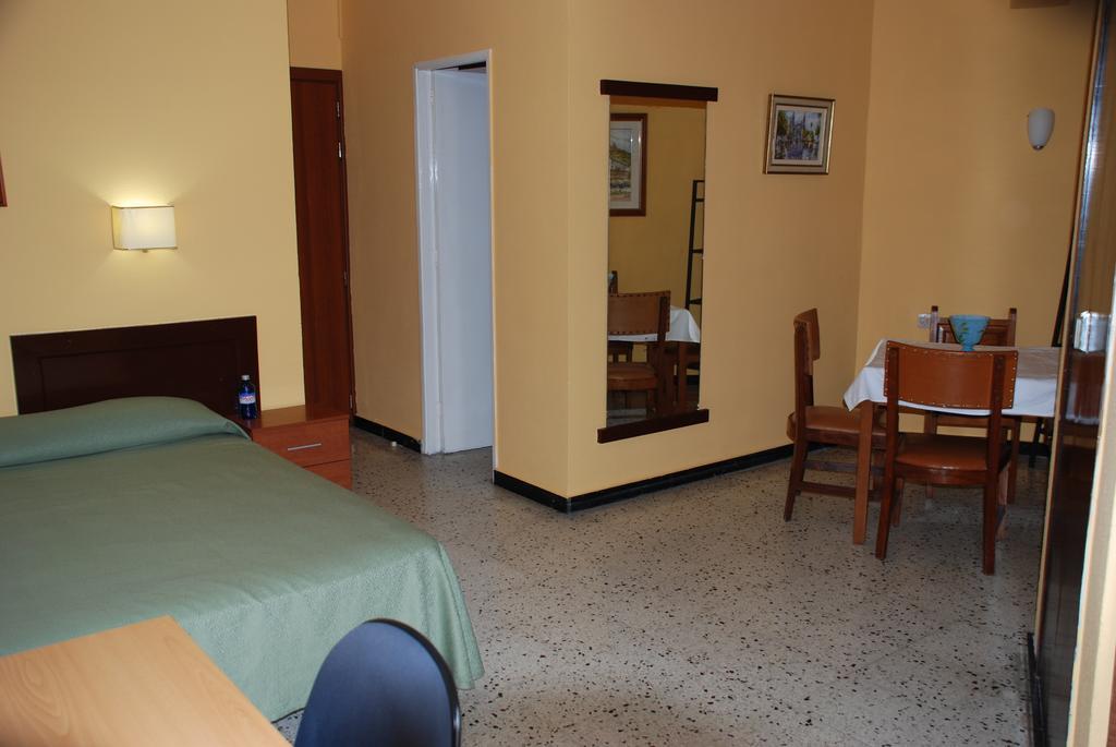 לאס פאלמס דה גראן קנאריה Hotel Olympia מראה חיצוני תמונה