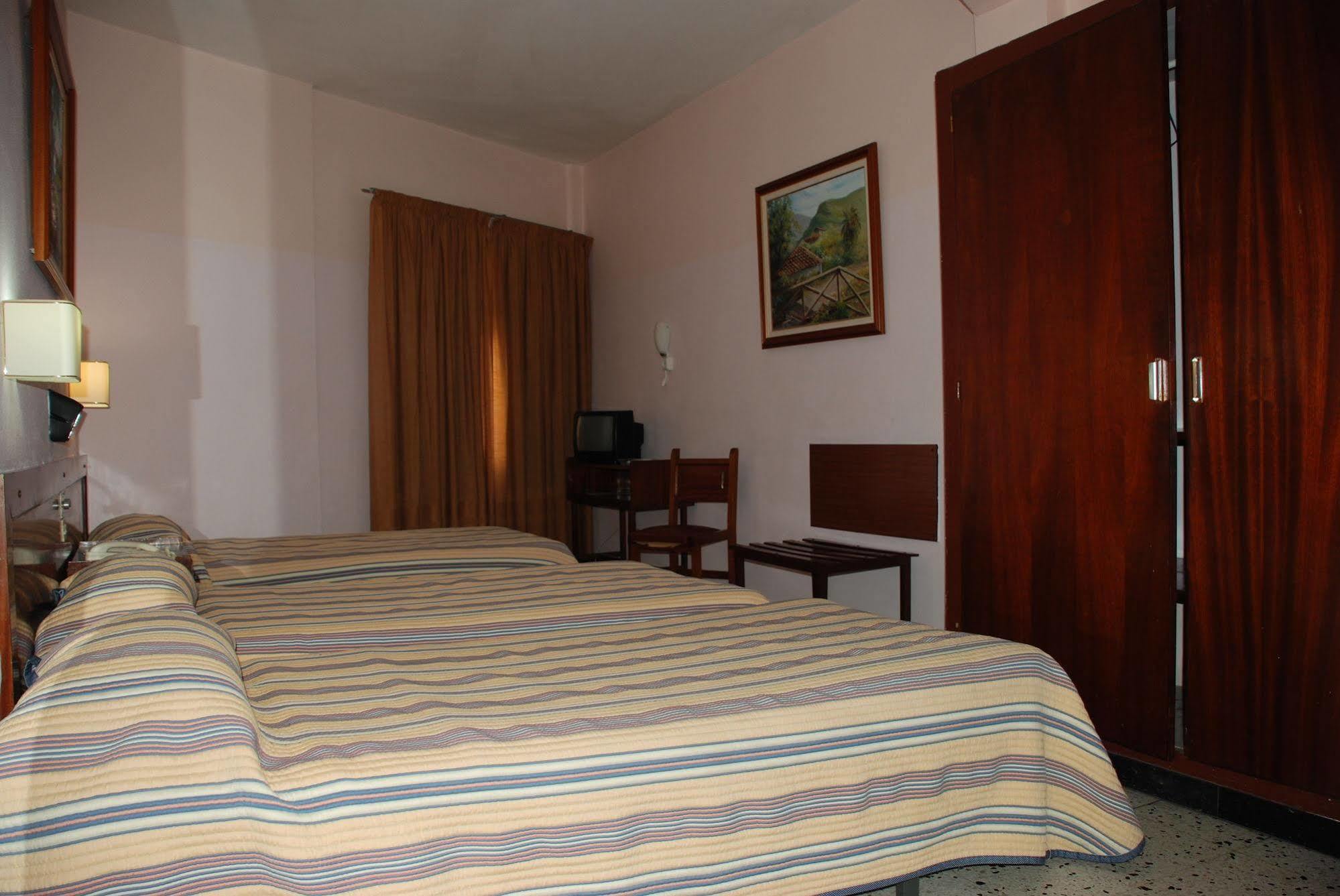לאס פאלמס דה גראן קנאריה Hotel Olympia מראה חיצוני תמונה
